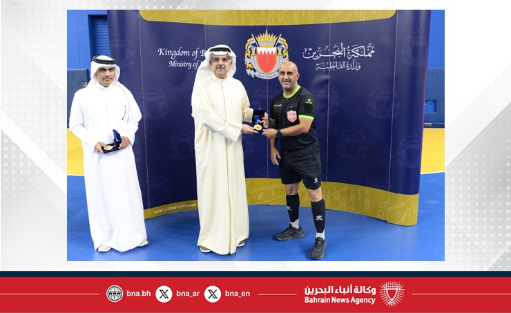 نائب رئيس الأمن العام يحضر ختام بطولة الشرطة المفتوحة لخماسيات كرة القدم (صالات)